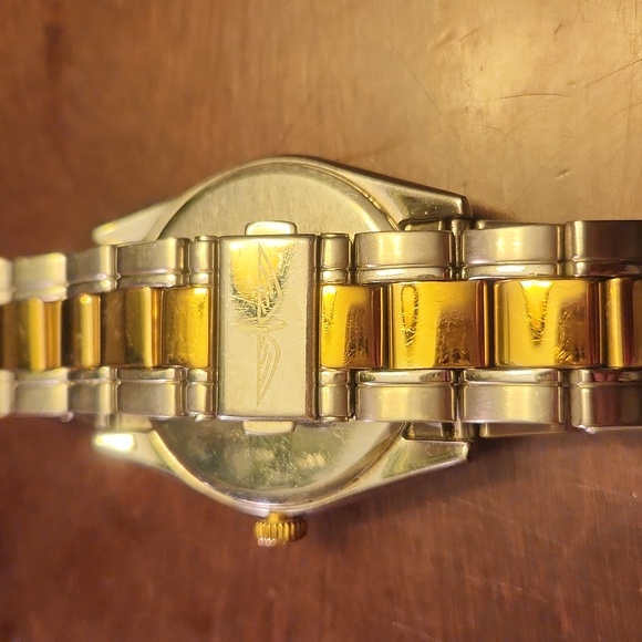 Rotary Watch - Picture 12 of 14